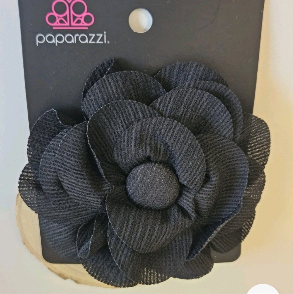 Paparazzi Black Floral Brooch